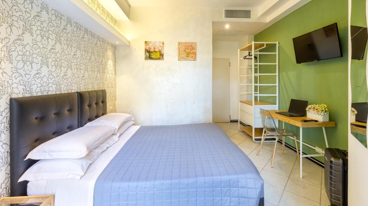 Hotel La Nidiola Riccione Dış mekan fotoğraf